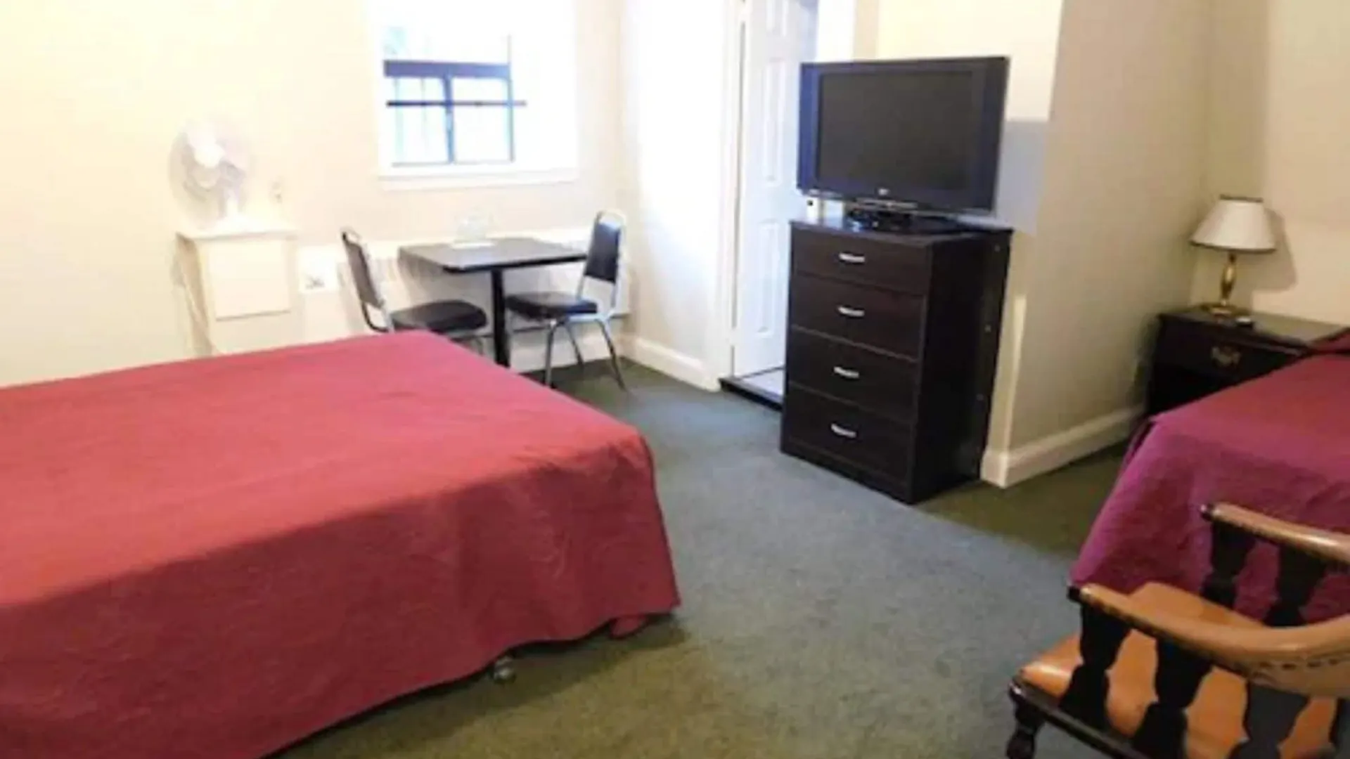 Filmores Hotel Canada