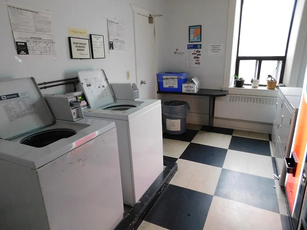 Filmores Hotel Canada